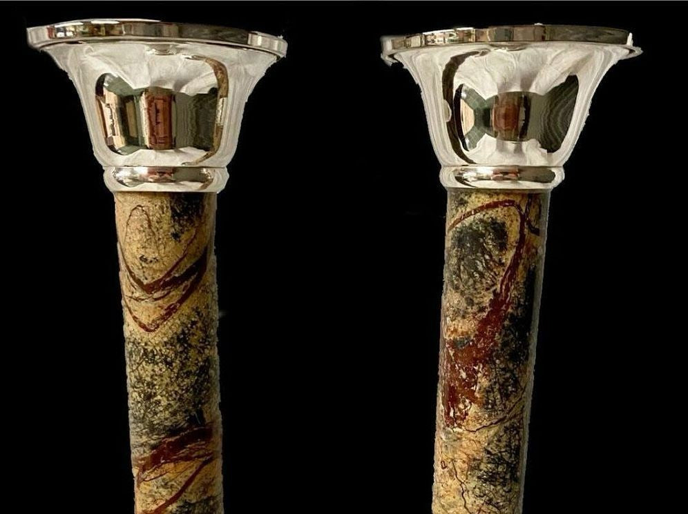 PAREJA DE CANDELABROS